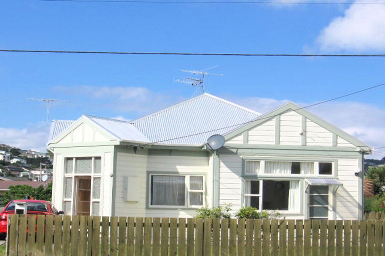 Photo of property in 16b Stone Street, Miramar, Wellington, 6022