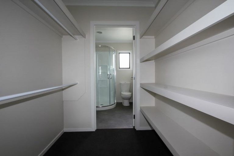 Photo of property in 3 Heath Street, St Andrews, Hamilton, 3200