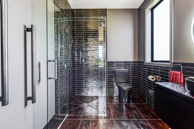 Photo of property in 2 Garland Lane, Leamington, Cambridge, 3432