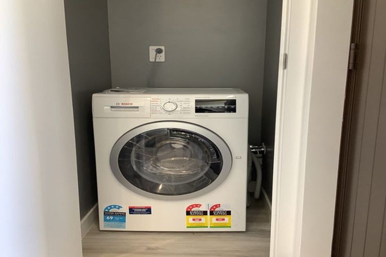 Photo of property in 15 Ron Deal Way, Epuni, Lower Hutt, 5011