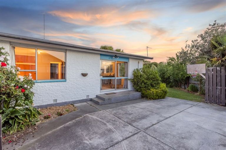 Photo of property in 2/514 Linwood Avenue, Woolston, Christchurch, 8062