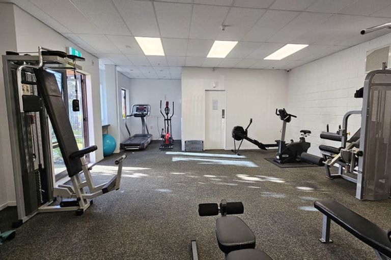 Photo of property in 2a/17 Crown Lynn Place, New Lynn, Auckland, 0600