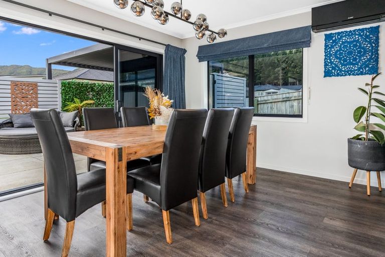 Photo of property in 4 Craigie Way, Wainuiomata, Lower Hutt, 5014