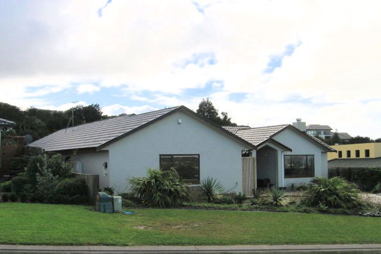 Photo of property in 15 The Ritz, Orewa, 0931