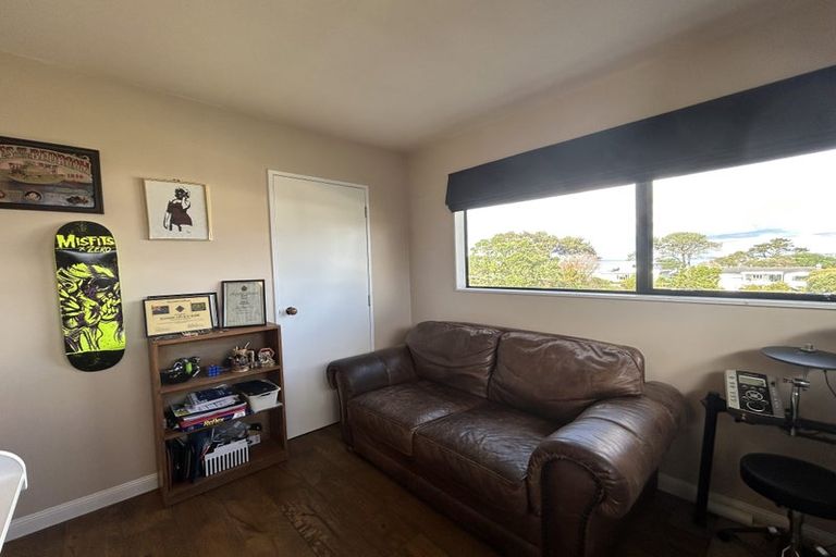 Photo of property in 14a Ringwood Street, Torbay, Auckland, 0630