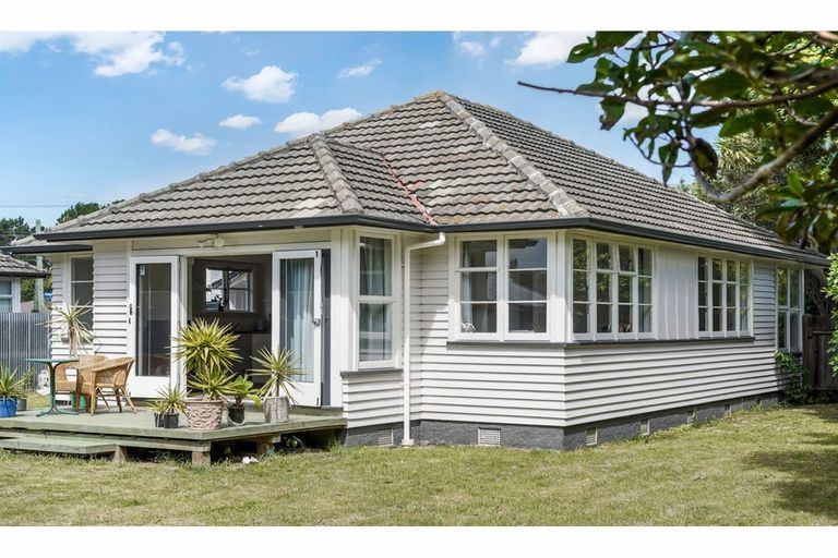 Photo of property in 57 Jollie Street, Linwood, Christchurch, 8062