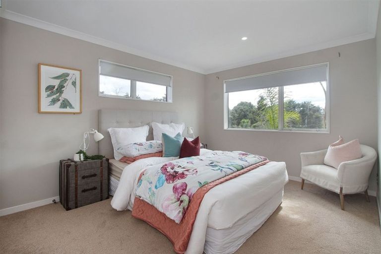 Photo of property in 17 Korihi Drive, Swanson, Auckland, 0614