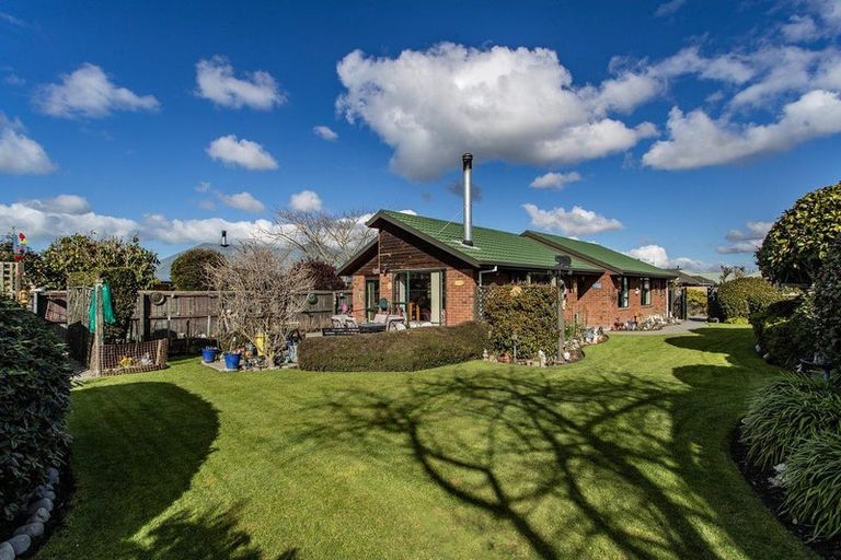 Photo of property in 16 Matthews Street, Kaiapoi, 7630