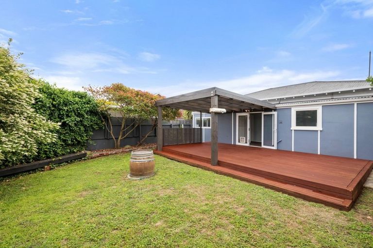 Photo of property in 170 Shaw Avenue, New Brighton, Christchurch, 8083