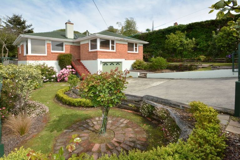 Photo of property in 171 Easther Crescent, Kew, Dunedin, 9012