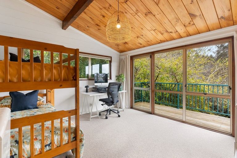 Photo of property in 12 Mcdowell Crescent, Hillcrest, Auckland, 0627