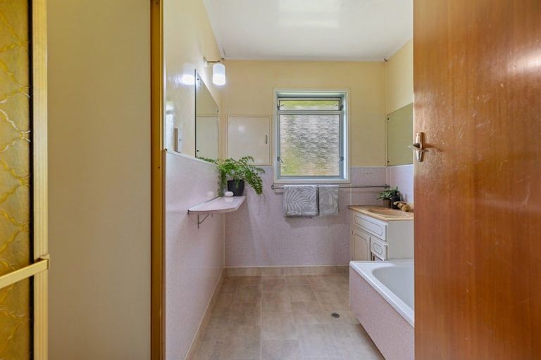 Photo of property in 18 Highfield Crescent, Brookfield, Tauranga, 3110