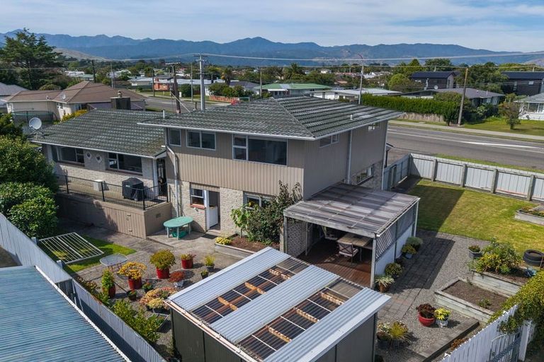 Photo of property in 635 Queen Street East, Levin, 5510