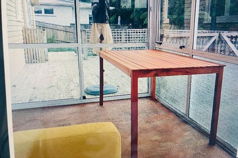 Photo of property in 36 Lyndhurst Road, Tawa, Wellington, 5028