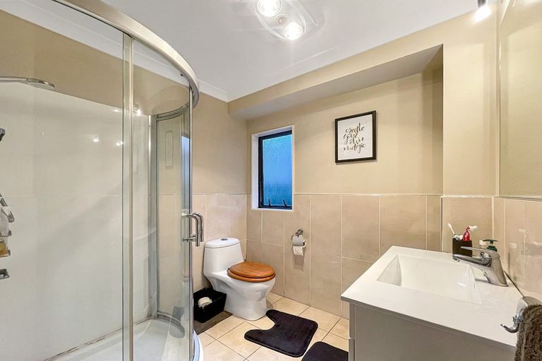 Photo of property in 12 Frankie Stevens Place, Riverstone Terraces, Upper Hutt, 5018