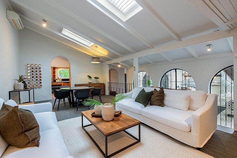 Photo of property in 277 Beach Road, Campbells Bay, Auckland, 0630