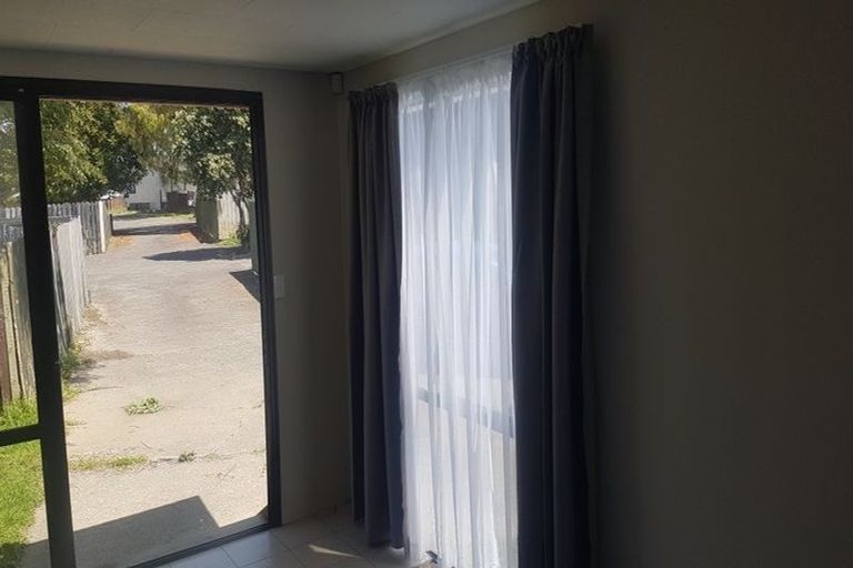 Photo of property in 5/15 Barneys Farm Road, Clendon Park, Auckland, 2103