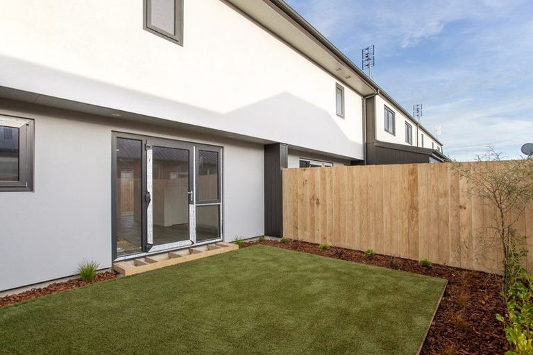 Photo of property in 1/37 Evesham Crescent, Spreydon, Christchurch, 8024