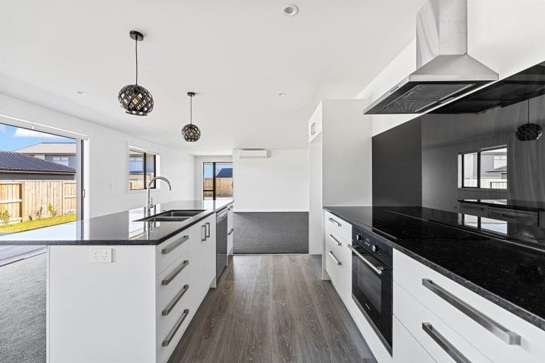 Photo of property in 8 Patete Place, Wharewaka, Taupo, 3330