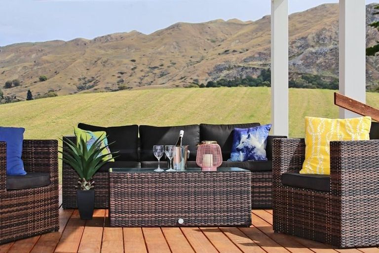 Photo of property in 47 Harper Road, Waimarama, 4294