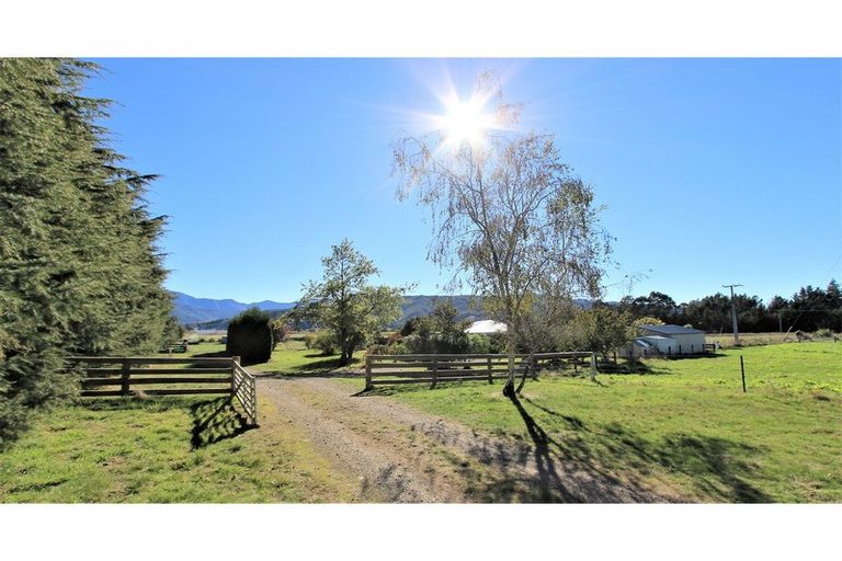 Photo of property in 1972 State Highway 63, Wairau Valley, Blenheim, 7271