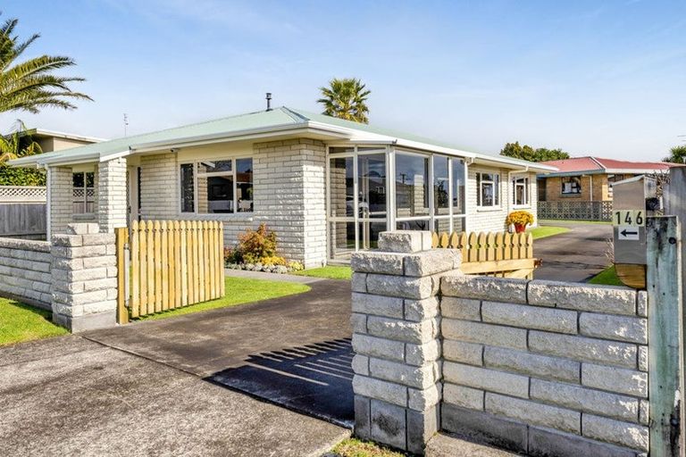 Photo of property in 148 Carrington Street, Lower Vogeltown, New Plymouth, 4310