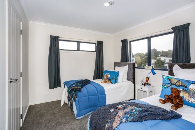 Photo of property in 5 Kokako Rise, Papakura, 2110