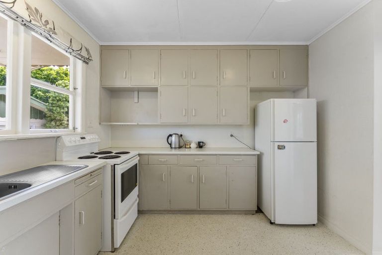 Photo of property in 35 Rugby Street, Levin, 5510