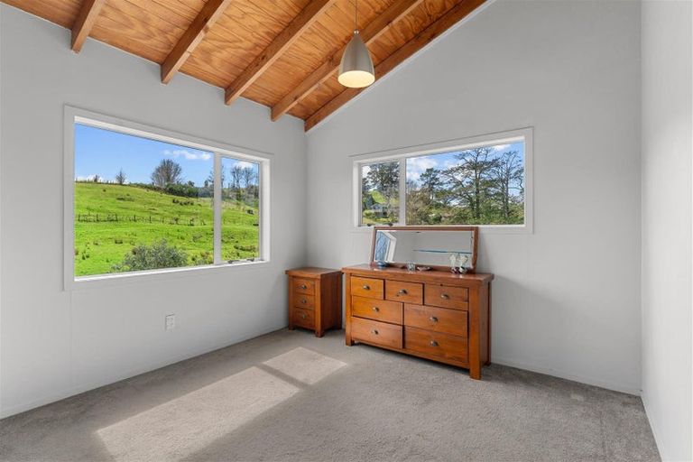 Photo of property in 15 Witheford Road, Wharehine, Wellsford, 0973