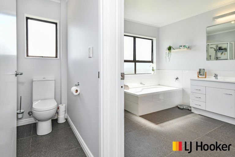 Photo of property in 384 Glenbrook Station Road, Glenbrook, Waiuku, 2681