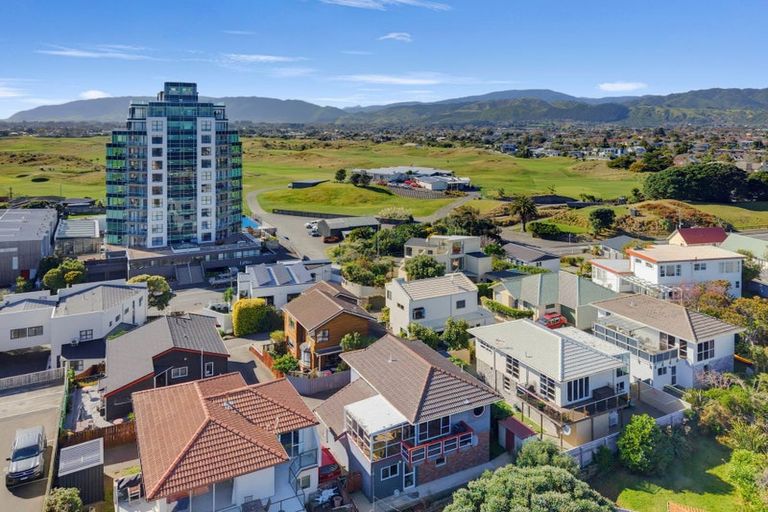 Photo of property in 3/381 Kapiti Road, Paraparaumu Beach, Paraparaumu, 5032