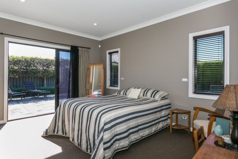 Photo of property in Heynes Place, 31 Heynes Place, Clive, 4102