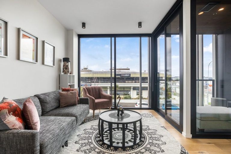 Photo of property in Crest Apartments, 110/199 Great North Road, Grey Lynn, Auckland, 1021