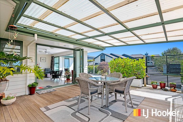 Photo of property in 18 Hamon Place, Pukehangi, Rotorua, 3015