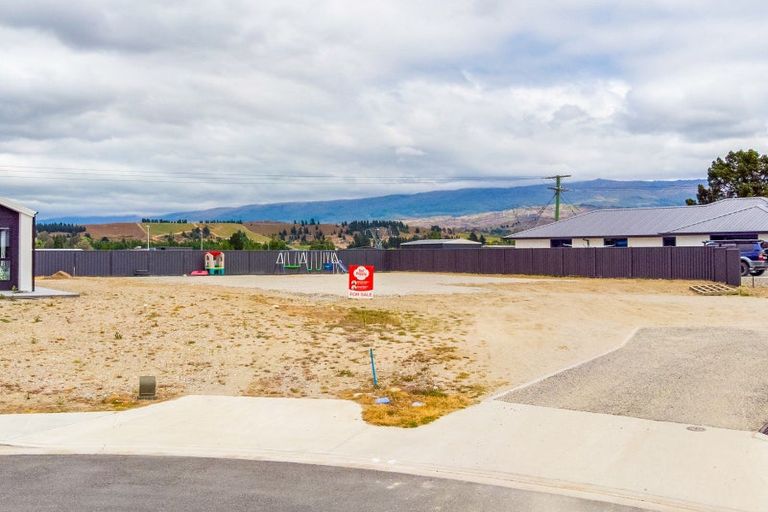 Photo of property in 9 Sequoia Close, Alexandra, 9320