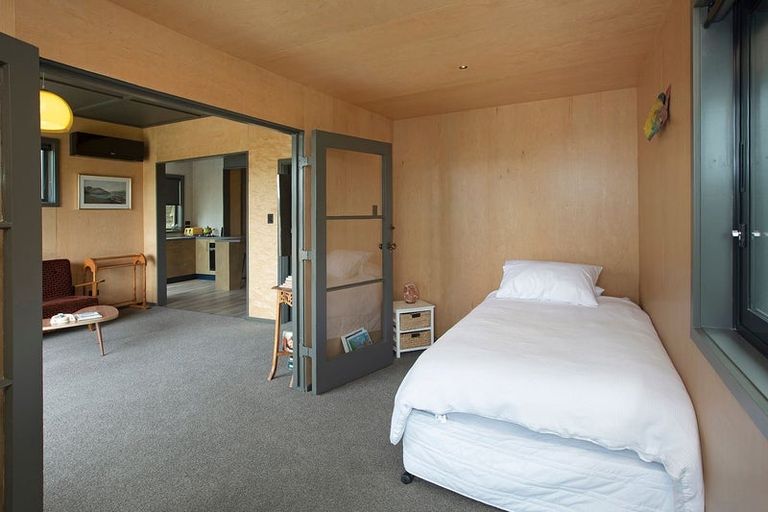 Photo of property in 347 Marine Parade, New Brighton, Christchurch, 8061