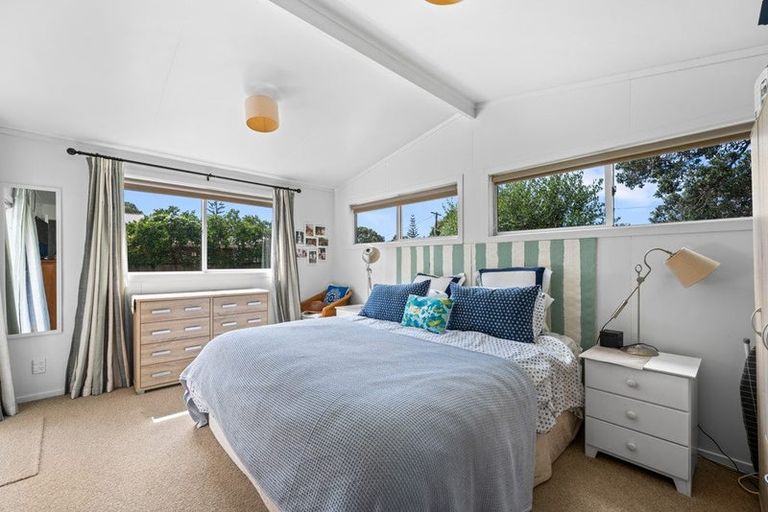 Photo of property in 873 Cove Road, Waipu, 0582