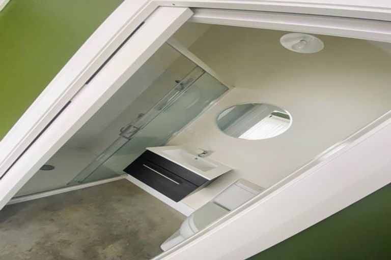 Photo of property in 37 Amohia Street, Paraparaumu, 5032