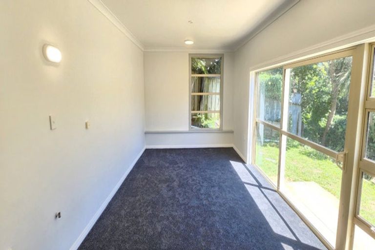 Photo of property in 29 Maratahu Street, Westown, New Plymouth, 4310