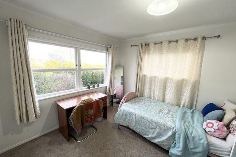 Photo of property in 165 Forrest Hill Road, Forrest Hill, Auckland, 0620