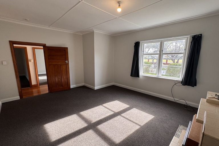 Photo of property in 26 Monorgan Road, Strathmore Park, Wellington, 6022