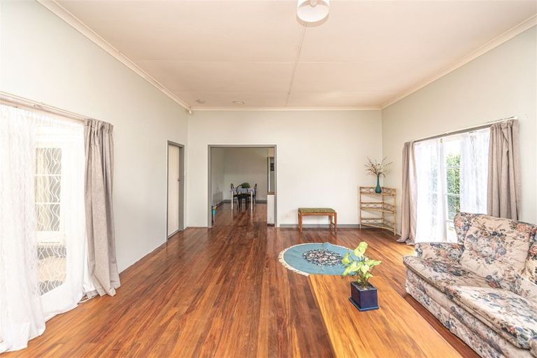 Photo of property in 5 Cathro Road, Westmere, Whanganui, 4501