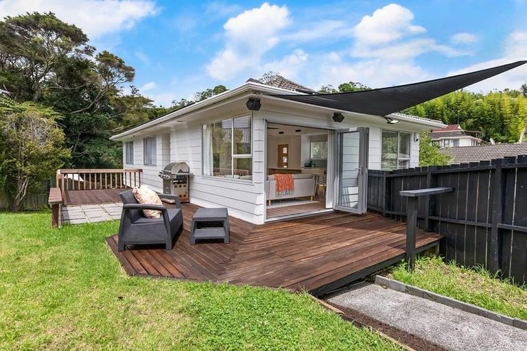 Photo of property in 50 Powrie Street, Glenfield, Auckland, 0629