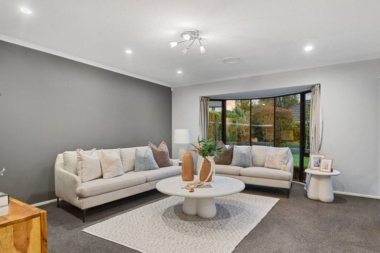 Photo of property in 15 Abingdon Court, Avonhead, Christchurch, 8042