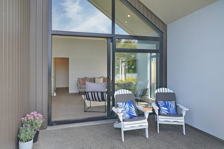 Photo of property in 25a Lakeside Drive, Pegasus, 7612