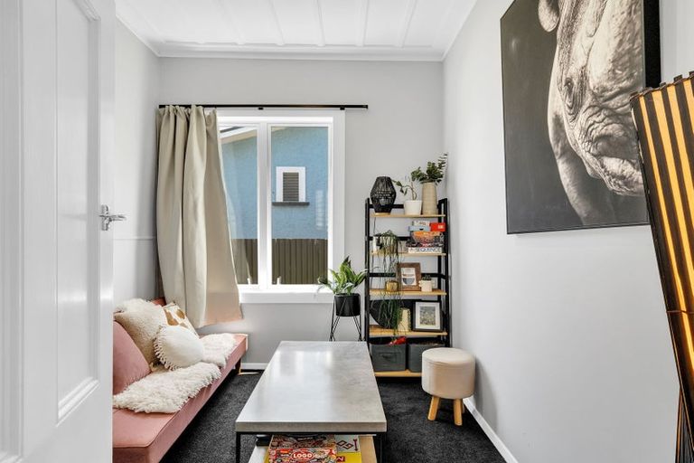 Photo of property in 14 Lowther Street, Whanganui, 4500