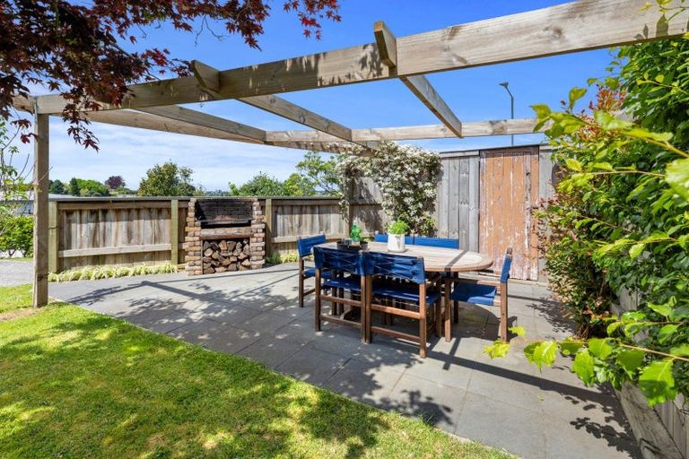 Photo of property in 18 Highfield Crescent, Brookfield, Tauranga, 3110