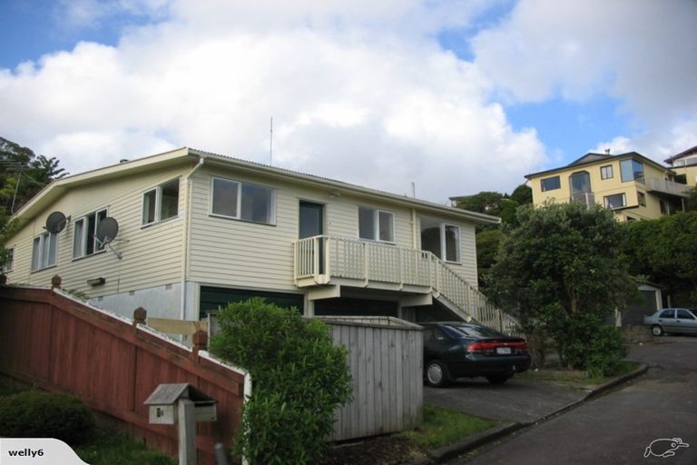 Photo of property in 8 Aspen Grove, Maungaraki, Lower Hutt, 5010
