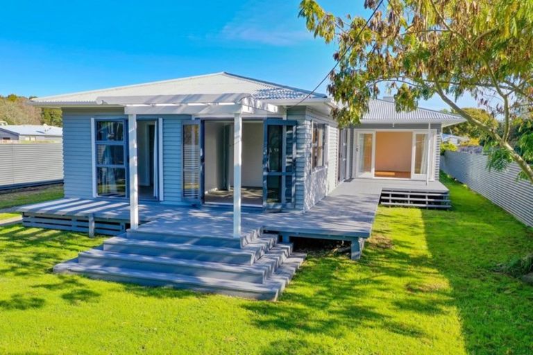 Photo of property in 12 Amokura Road, Taneatua, 3123