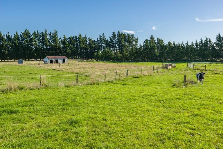 Photo of property in 193 Lawford Road, West Melton, Christchurch, 7676